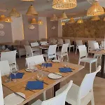 Immaculate 2 Bed, 2 Bath דירה אלבופיירה
