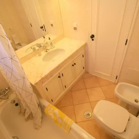 公寓 Immaculate 2 Bed, 2 Bath