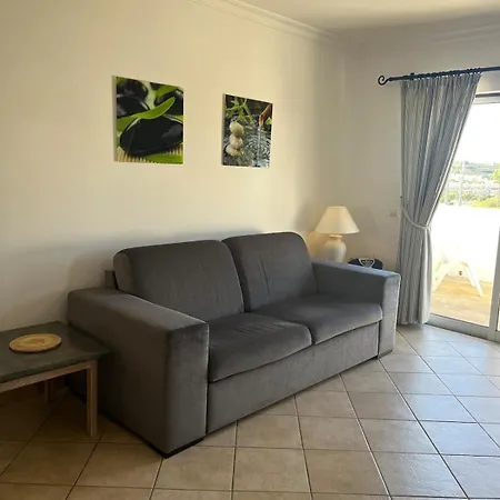 公寓 Immaculate 2 Bed, 2 Bath *