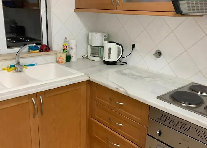 Immaculate 2 Bed, 2 Bath Albufeira