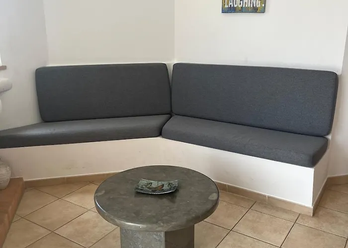 Immaculate 2 Bed, 2 Bath Albufeira