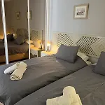 Apartmán Immaculate 2 Bed, 2 Bath
